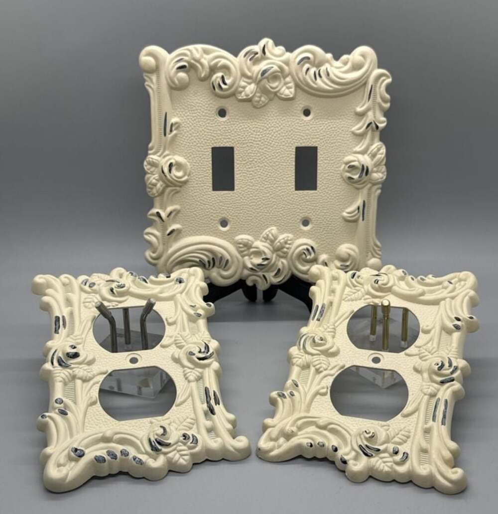 Amertac Cast Metal Antique White Switch & Outlet Plate Covers Lot Cottagecore - Picture 5 of 13